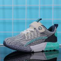 XU0522828